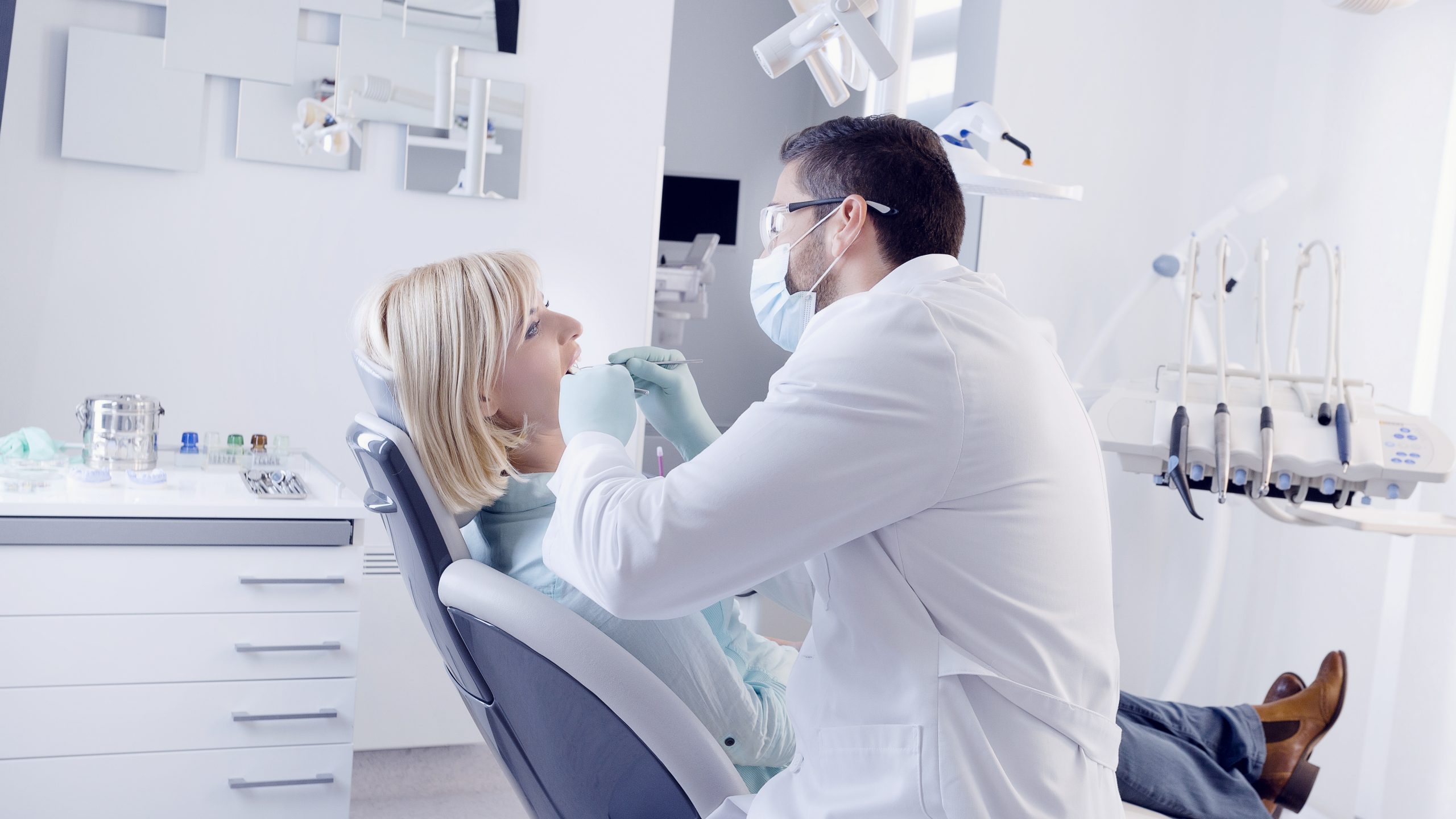 Dentist in Skokie, IL